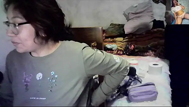 Giby_Grace webcam