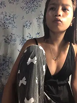 Asianpinay_Skinny1818 webcam