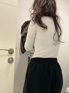 darkdesin - DarkDesin's free webcam - UK Sex Cams