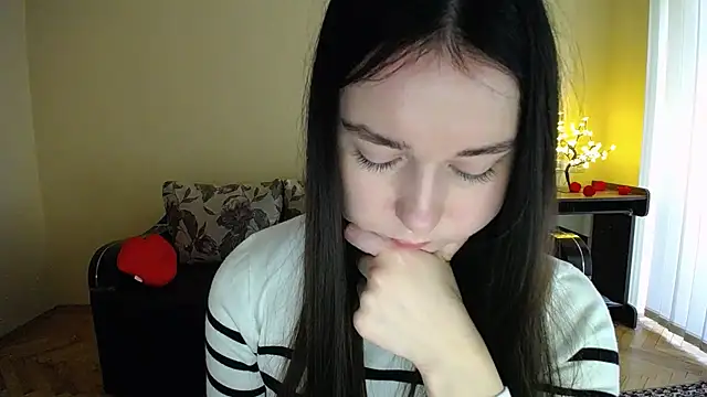 Pretty_shy webcam