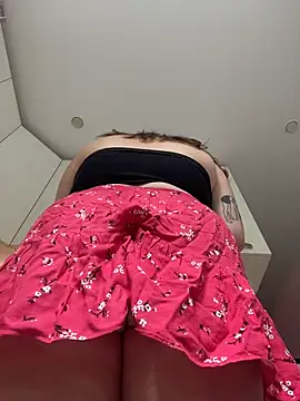 SuzieMurray webcam