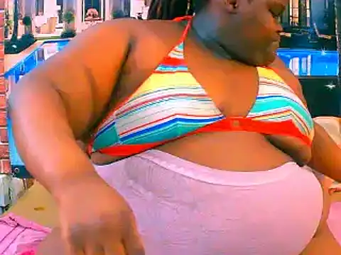EbonyHotBuns webcam