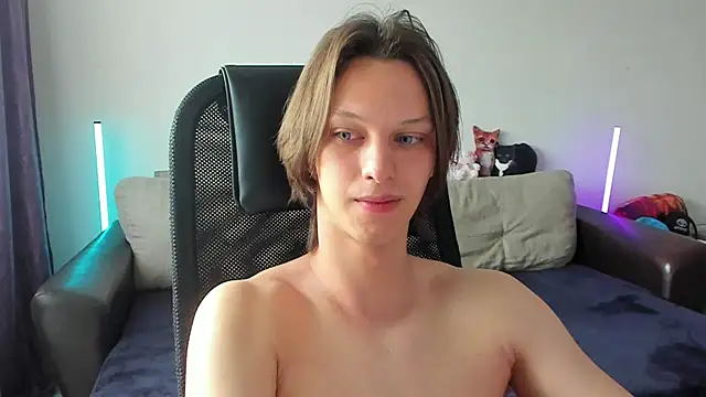 Ostin_meow webcam