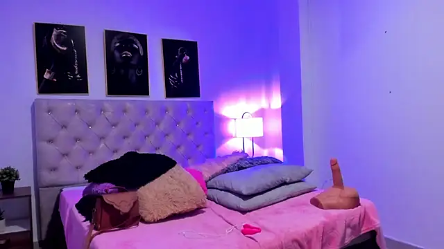 naomy_68 webcam
