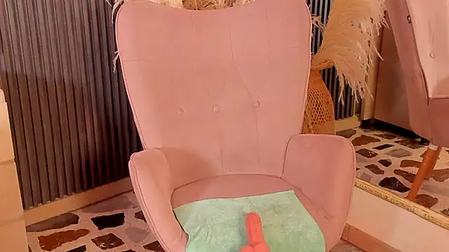 MarilynDupont webcam