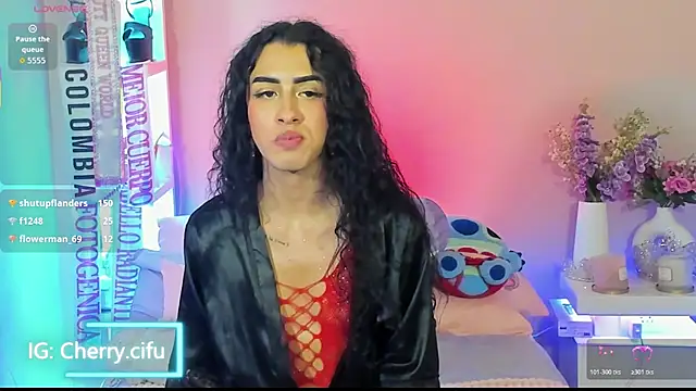 CherrySeraphine1 webcam