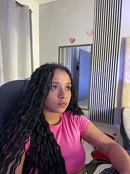 khiara_jhones webcam