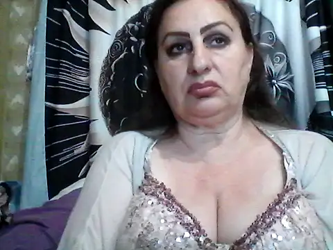 LoaqLovew webcam