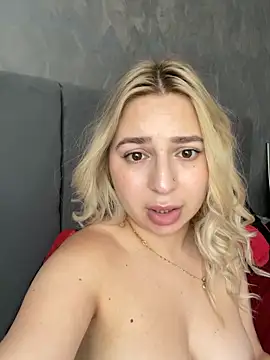 AmandaSnack webcam