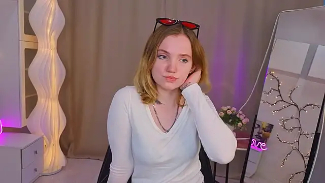 VallieFugate webcam