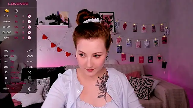 velvet_cherry_ webcam