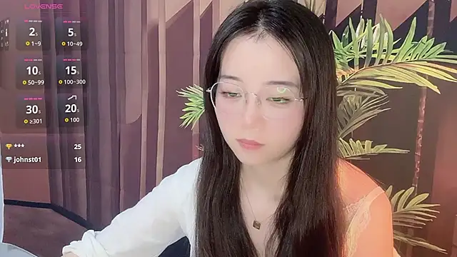 77-Vicky webcam