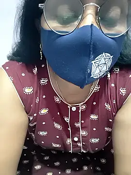 sexxyrenukaa webcam