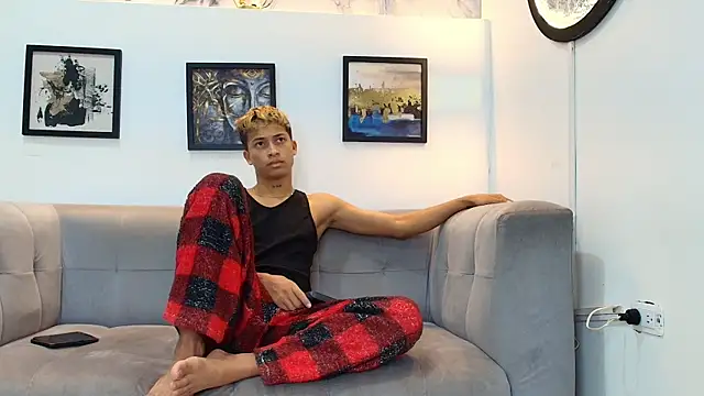 GOLD_BOYS webcam