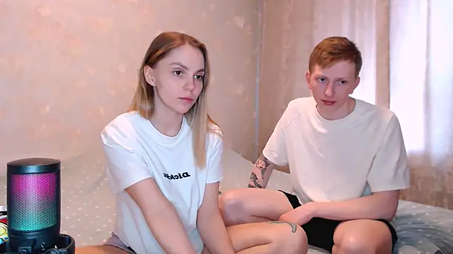 juliaanddima webcam