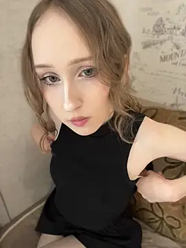 MeowyChans live sex cam
