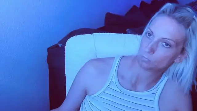 SexyJulia21 webcam