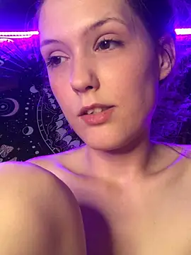 Lilactease webcam