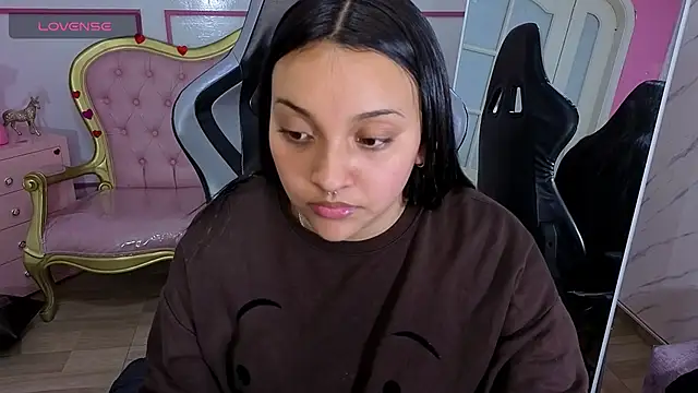 lia_harper_t webcam