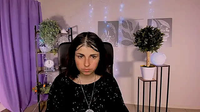 MartaEdams webcam