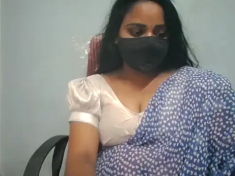 Rathi-priyaa webcam