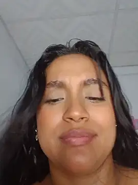 latin_indian webcam