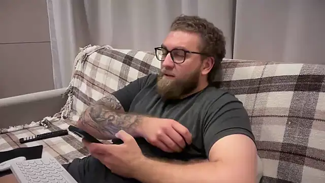 Bear_bear_ webcam
