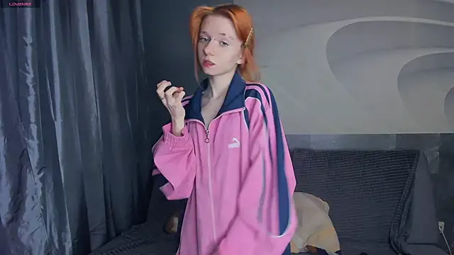 TarynPalek webcam