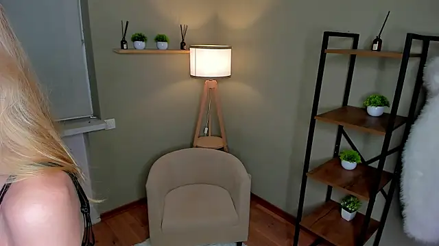 PlushyMood webcam