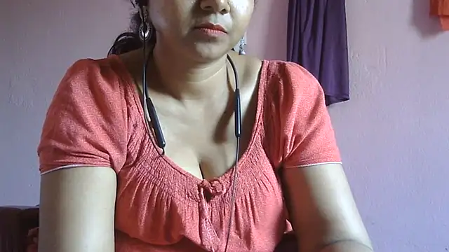 Pooja-suman webcam