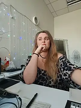 Juicy_PeachLux webcam