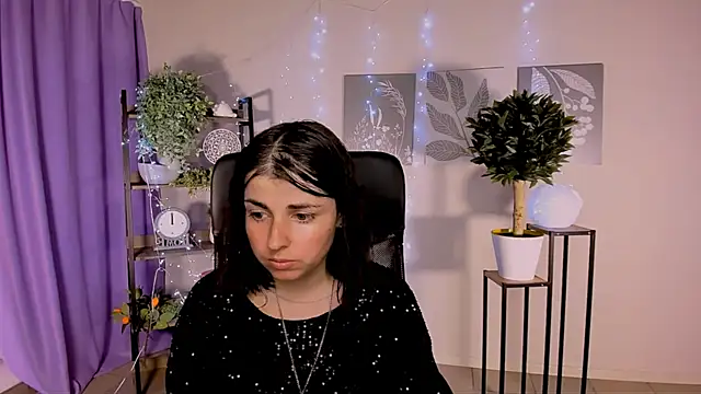 MartaEdams webcam