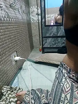 Aashiya_khan0 webcam