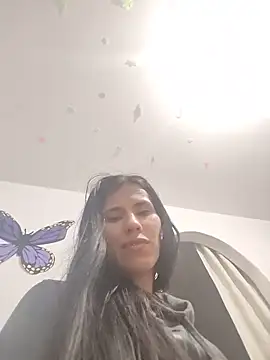 Annitarogers_ webcam
