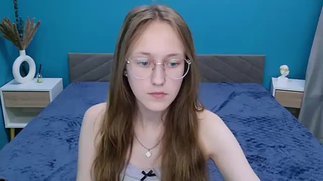 Calista_Everleig webcam