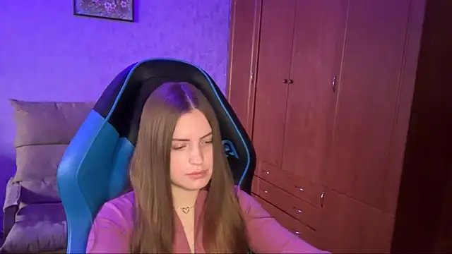 SilkSinner_ webcam