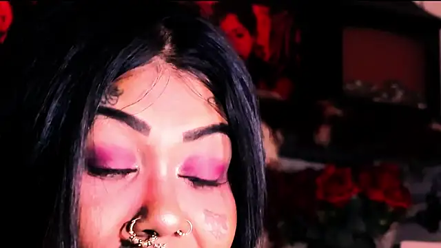 indian_dreamgirl webcam
