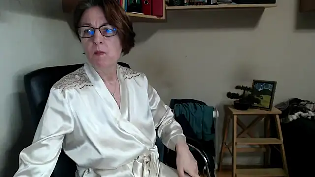 katemodel webcam