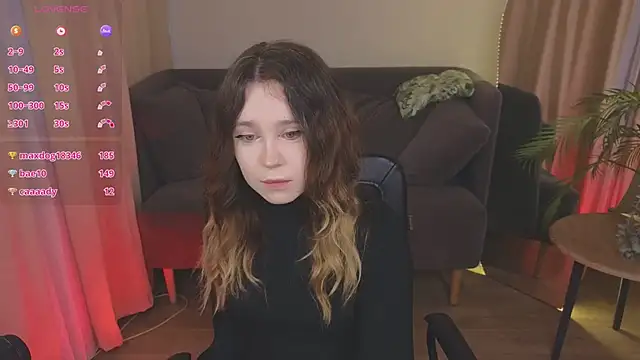 Lina_Glow webcam