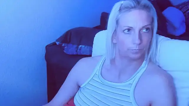 SexyJulia21 webcam