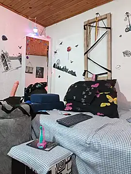 keila_j JOI webcam show
