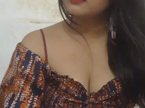 POOJA_199 webcam