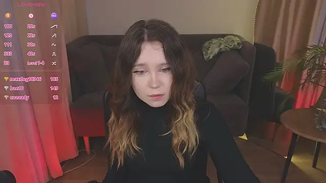 Lina_Glow webcam
