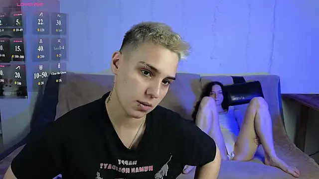 LuxuryLoverss webcam