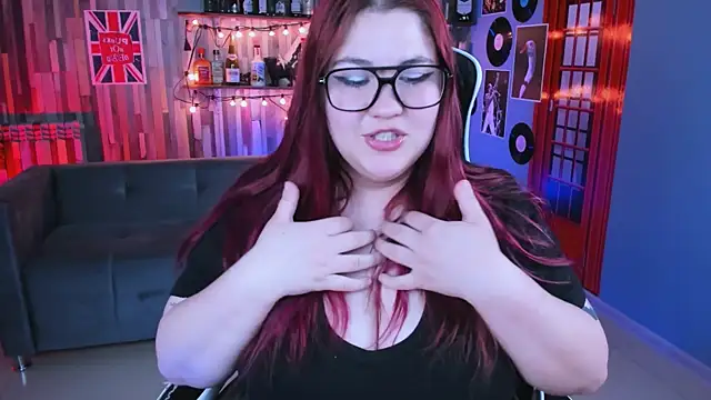 LeslieBlas webcam