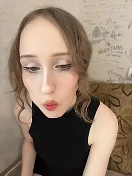 MeowyChans live sex cam