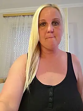 Mayci1984 webcam