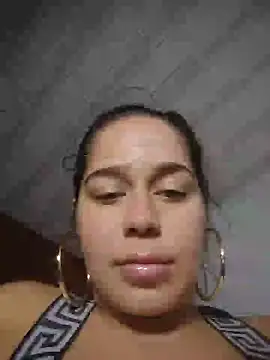 LaurenWelly_ webcam
