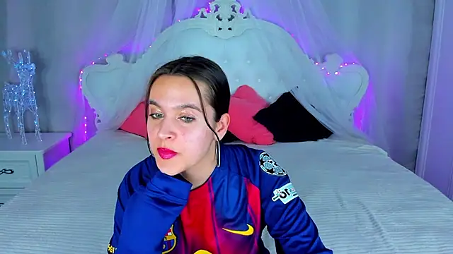 AishaTempt drooling ahegao face