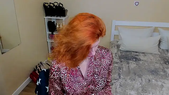 FoxySophia webcam